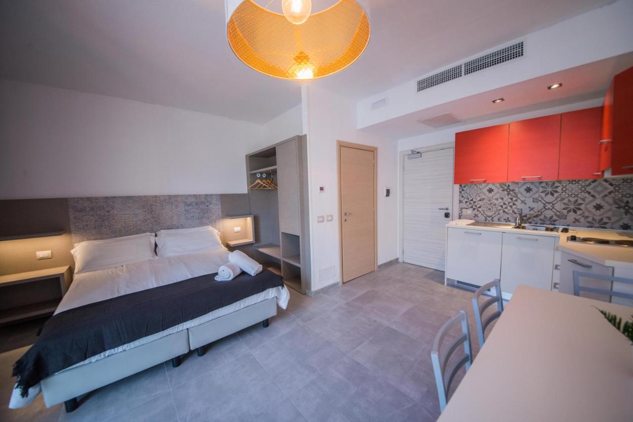 Residence Cristine Riva del Garda Exterior photo