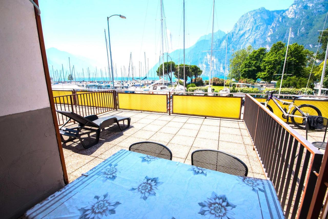 Residence Cristine Riva del Garda Exterior photo