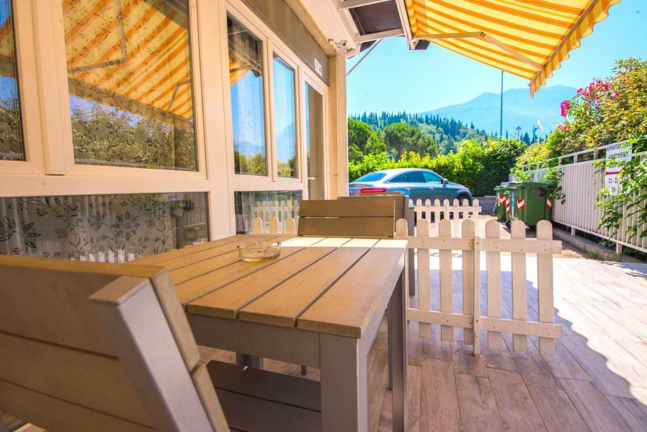 Residence Cristine Riva del Garda Exterior photo